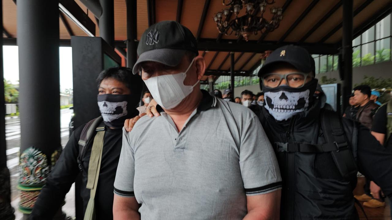 041073400_1772157401-WhatsApp_Image_2026-02-27_at_08.43.49